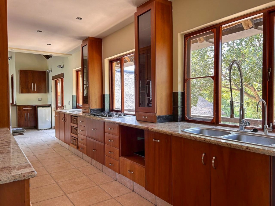 4 Bedroom Property for Sale in Parys Free State